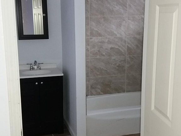 5th image of 3401 Belfort Ave APT A