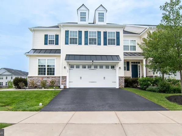 460 Lee Pl, Exton, PA 19341