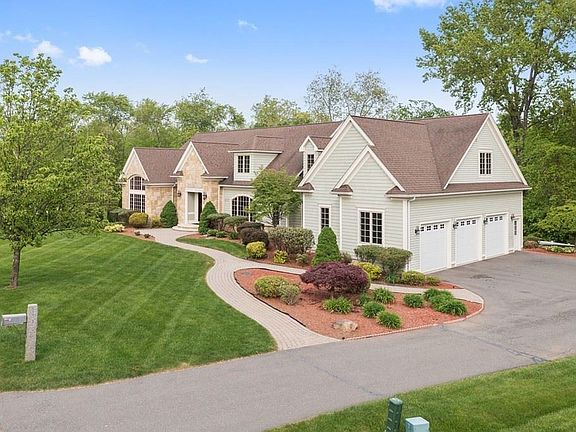 2nd image of 203 Hannoush Dr
