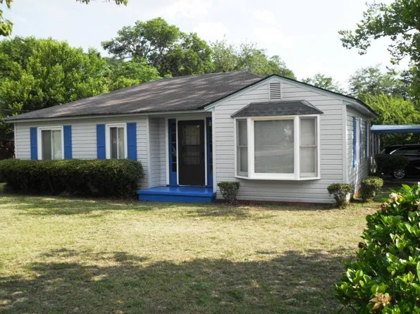 1011 McDonald Ave, Hamlet, NC 28345