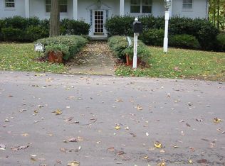 125 Woodland Dr, Cary, NC 27513