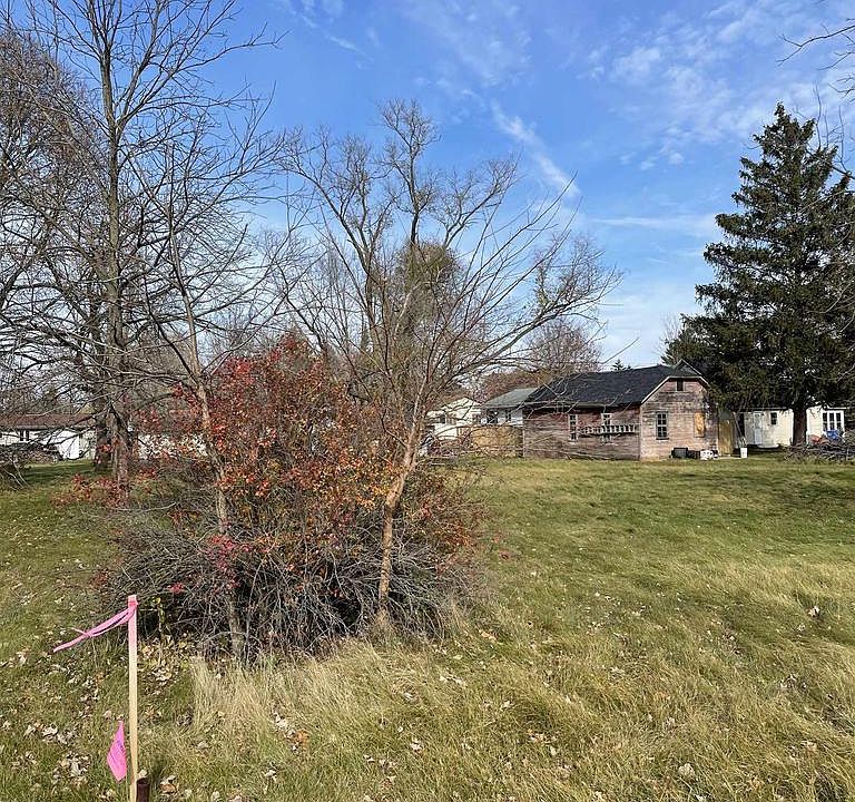 LOT Badger St, Pardeeville, WI 53954 MLS 1946145 Zillow