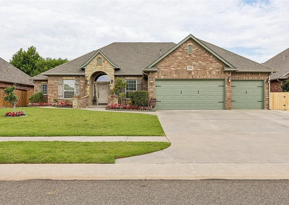 1st image of 3004 Skye Ridge Dr
