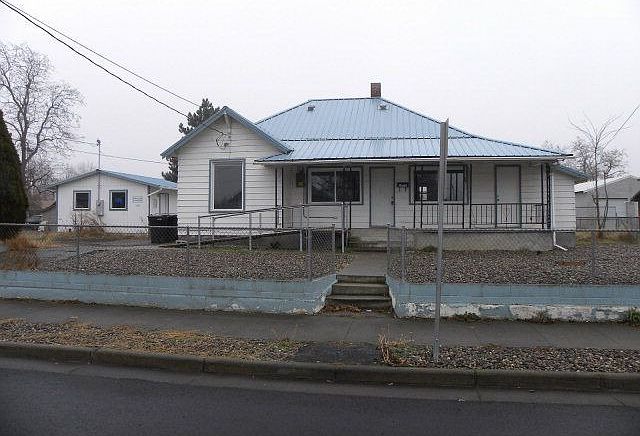 1st image of 1137 W Pine St