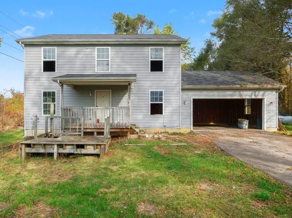 5940 W Plains Rd, Eaton Rapids, MI 48827