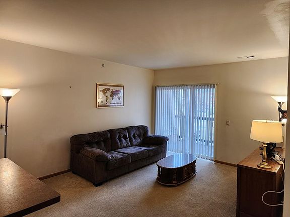 5th image of 5198 Sassafras Dr Unit 208