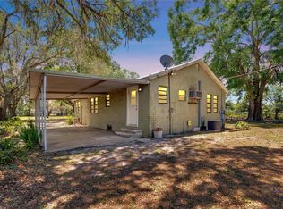 4902 Vaughn Rd, Plant City, FL 33565