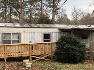 6103 Running Creek Dr, Crossville, TN 38572