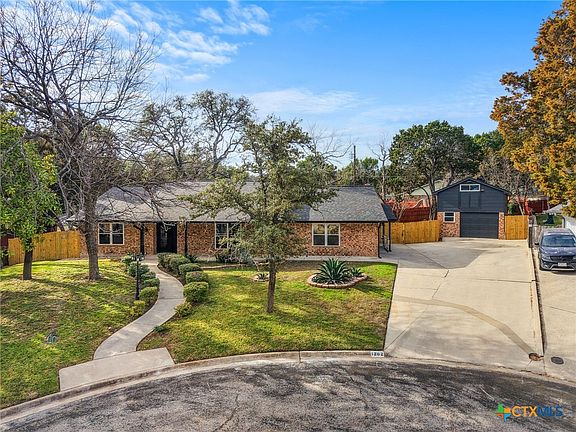 3rd image of 1202 Tanglewood Ct