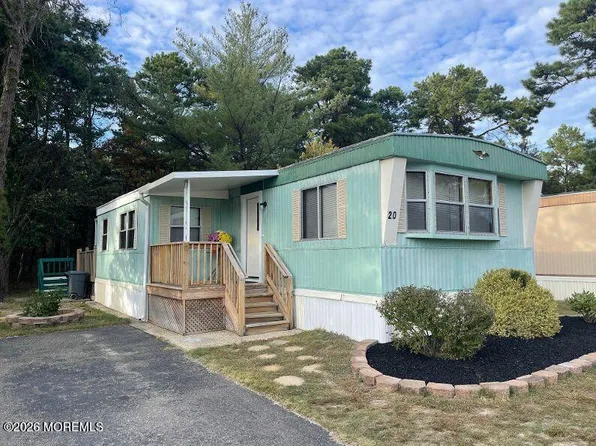 20 Eagle Drive, Whiting, NJ 08759