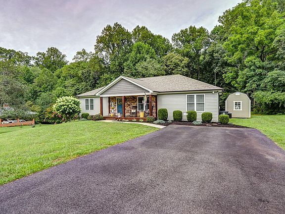 5th image of 110 Parkview Dr