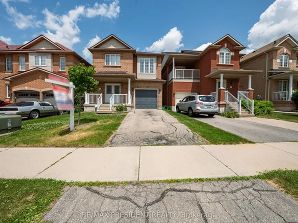 4 Redfinch Way, Brampton, ON L7A 2B3