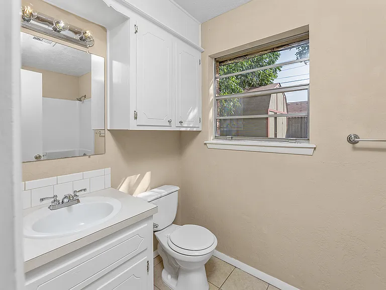 4708 NW Cheryl Blvd — Photo 23