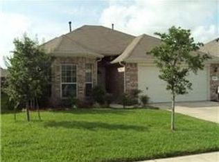 4010 Cranberry Ct, Dickinson, TX 77539
