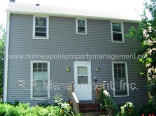 1090 16th Ave SE, Minneapolis, MN 55414