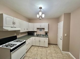 35 Clark Ave, Chelsea, MA 02150
