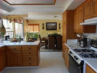 3rd image of 6292 Mountford Dr