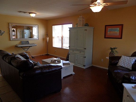 5th image of 13140 N Tanner Robert Dr