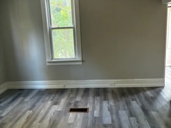 505 Catawba Ave APT 2, Muskegon, MI 49442