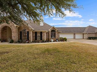 300 Mill Run Dr, Longview, TX 75604