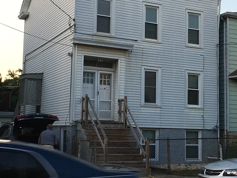 163 Hamilton St #1 — Photo 8