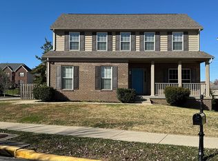 400 Lanarkshire Pl, Lexington, KY 40509