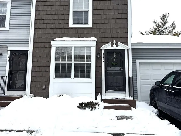 5160 Singleton Dr #43D, Hilliard, OH 43026