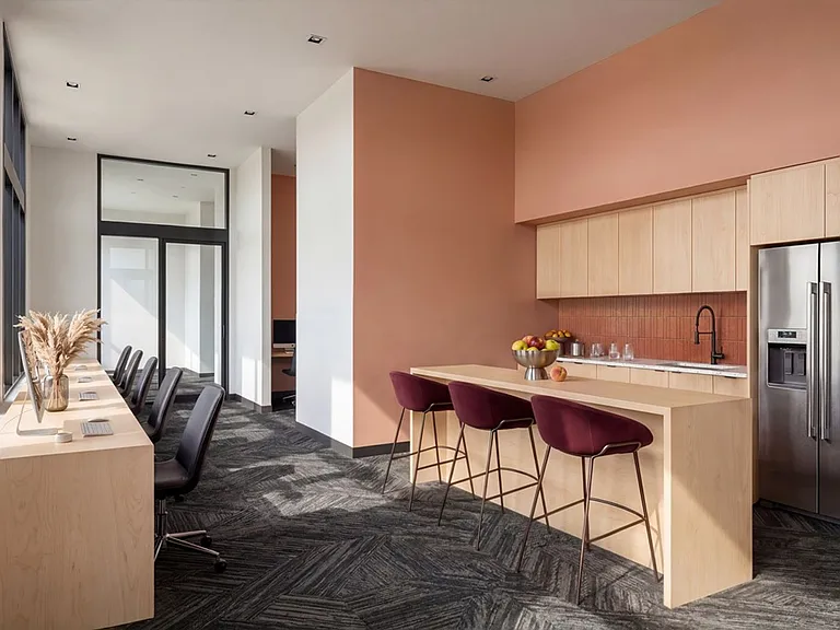 The Hub Apartments — Photo 3