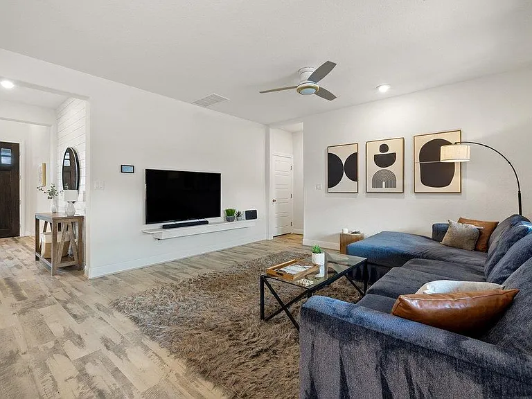 5500 La Canada Way — Photo 7