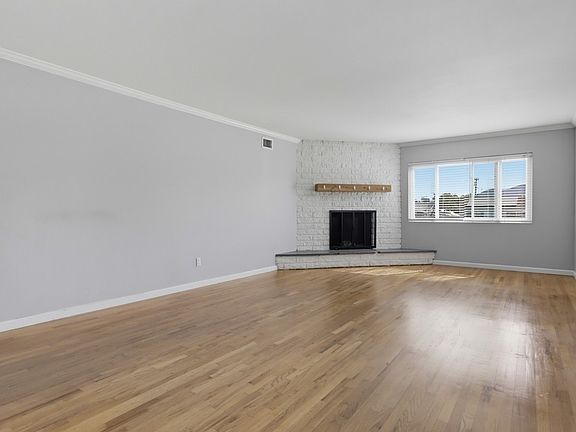 4th image of 532 Paraiso Ave