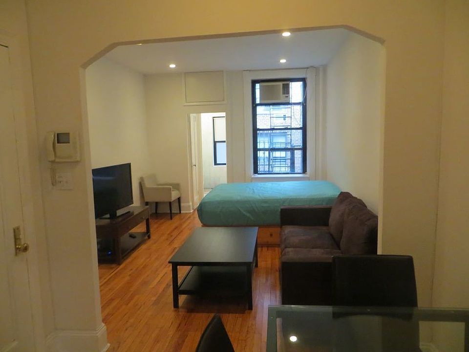 1st image of 69 8th Ave APT 33