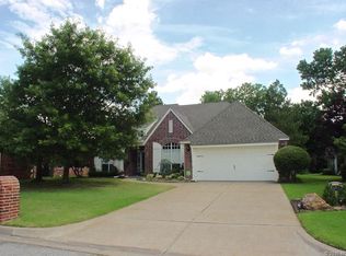 8514 E 83rd St S, Tulsa, OK 74133