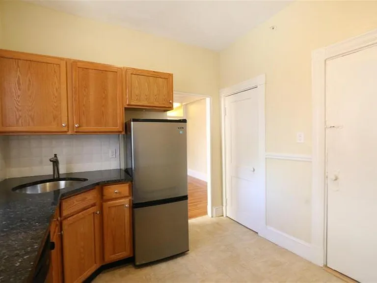 77 Hancock St #11 — Photo 3