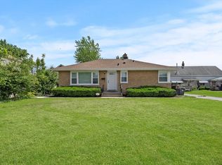 15113 Irving Ave, Dolton, IL 60419