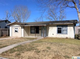 2810 Allendale St, Victoria, TX 77901