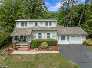 686 Case Rd, Neshanic Station, NJ 08853