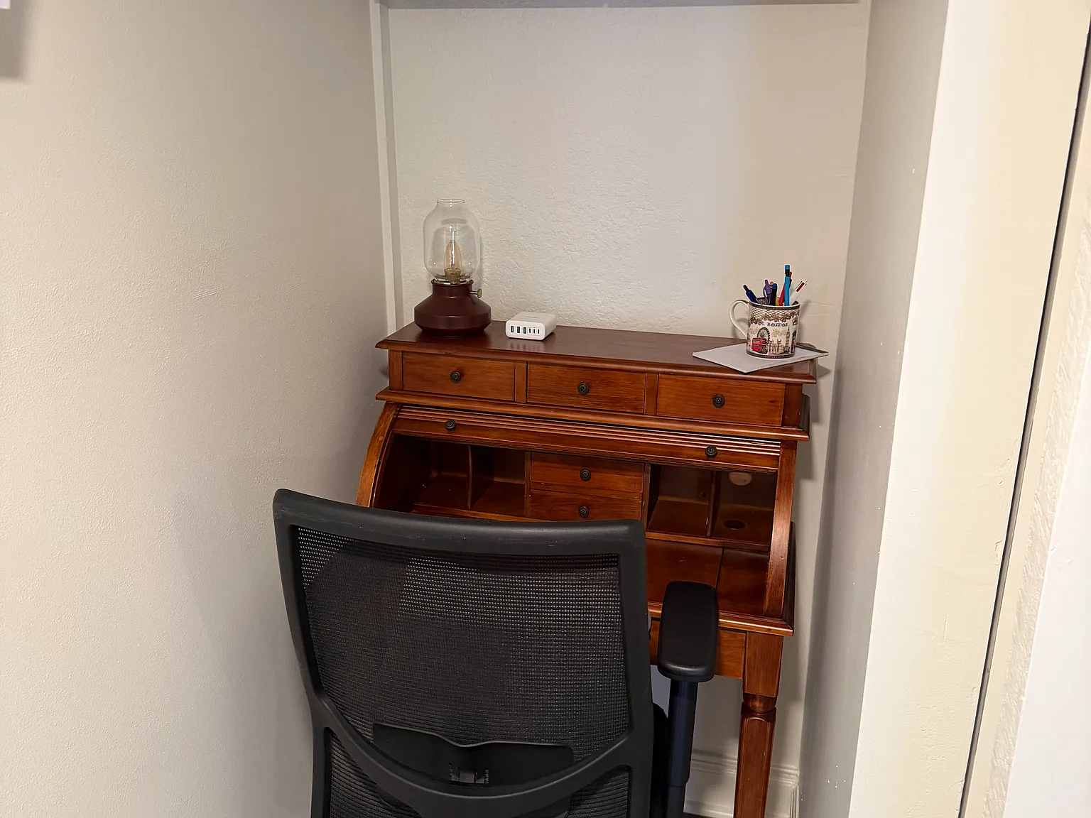 1 bed, 750 sqft, $2,500 — Photo 3