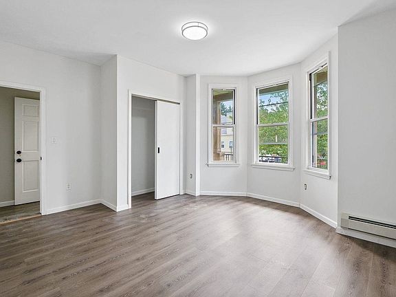 4th image of 169 1/2 Prospect Ave #1