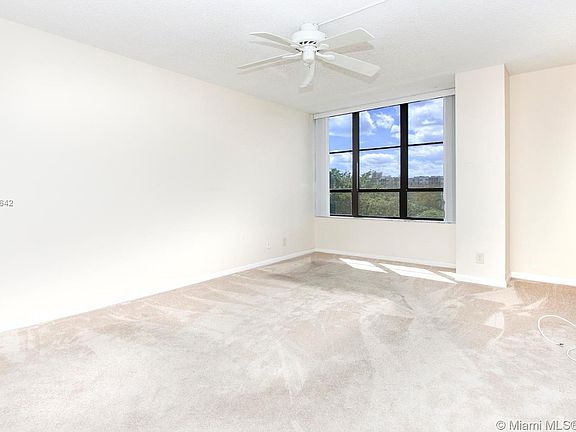 4th image of 500 Three Islands Blvd APT 112