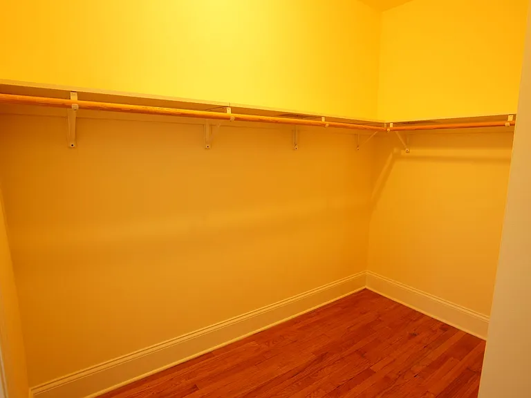 2715 NMA LLC — Photo 13