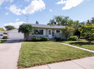 1846 16 1/2 St S, Fargo, ND 58103