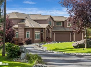 9410 Autumn Ridge Cir, Anchorage, AK 99507