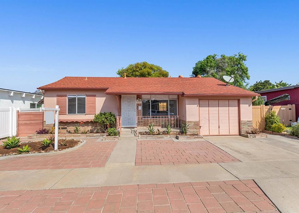 1st image of 2742 Havasupai Ave