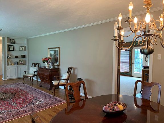 5th image of 8411 Lofland Dr