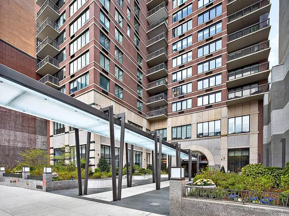 422 East 72nd Street image 10 of 15