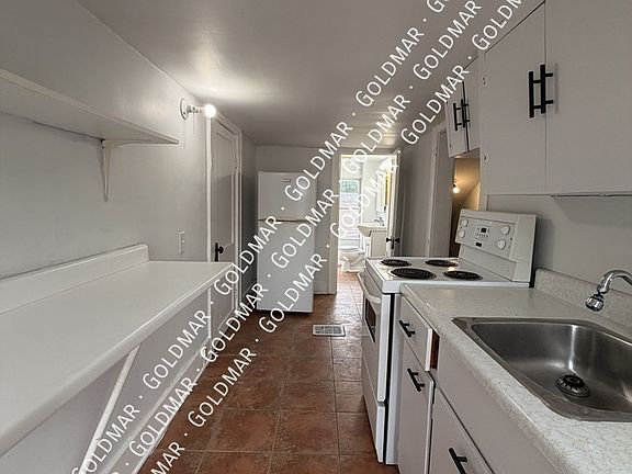2nd image of 1721 Saint Luke Rd