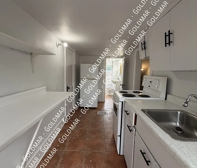 1721 Saint Luke Rd #UPPER — Photo 2