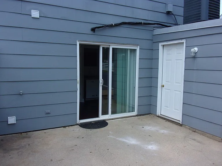 408 Ebenezer Ave — Photo 15