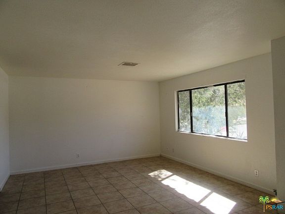 3rd image of 7619 La Paz Ct
