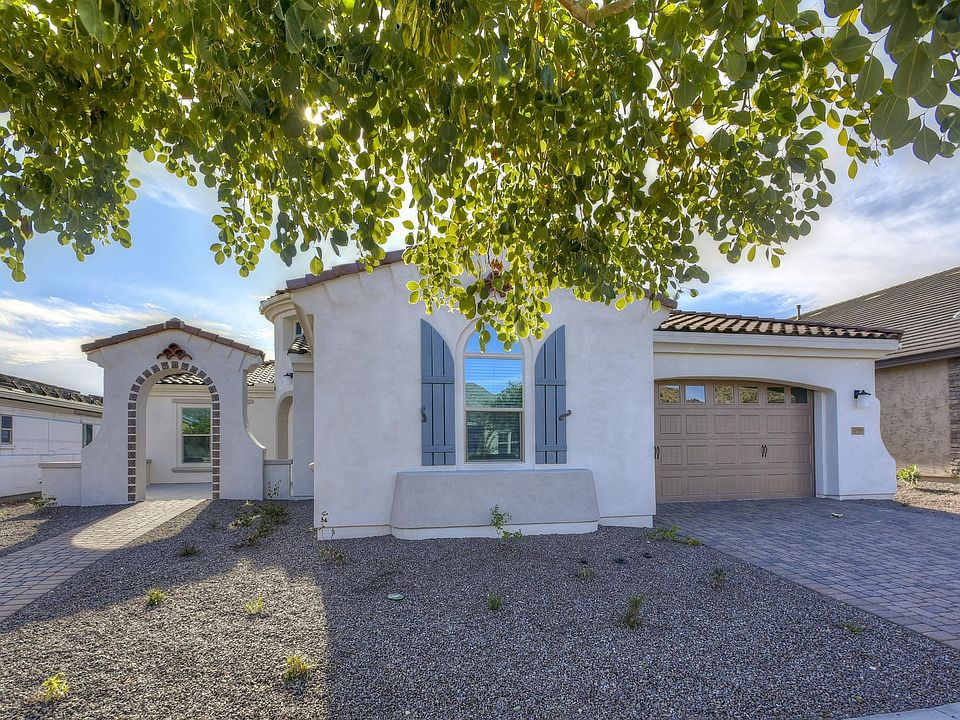 1st image of 20959 W College Dr